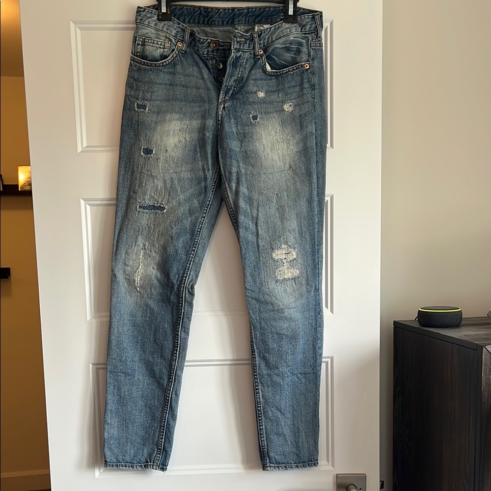 H&M Women’s Boyfriend Low Waist Light Blue Jeans